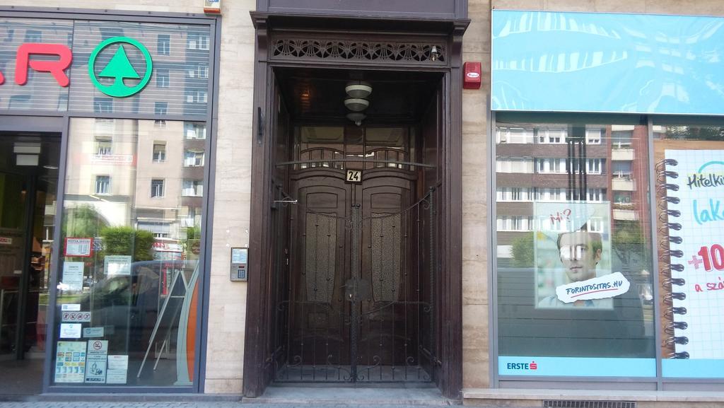 Downtown Oasis Hostel Budapest Luaran gambar
