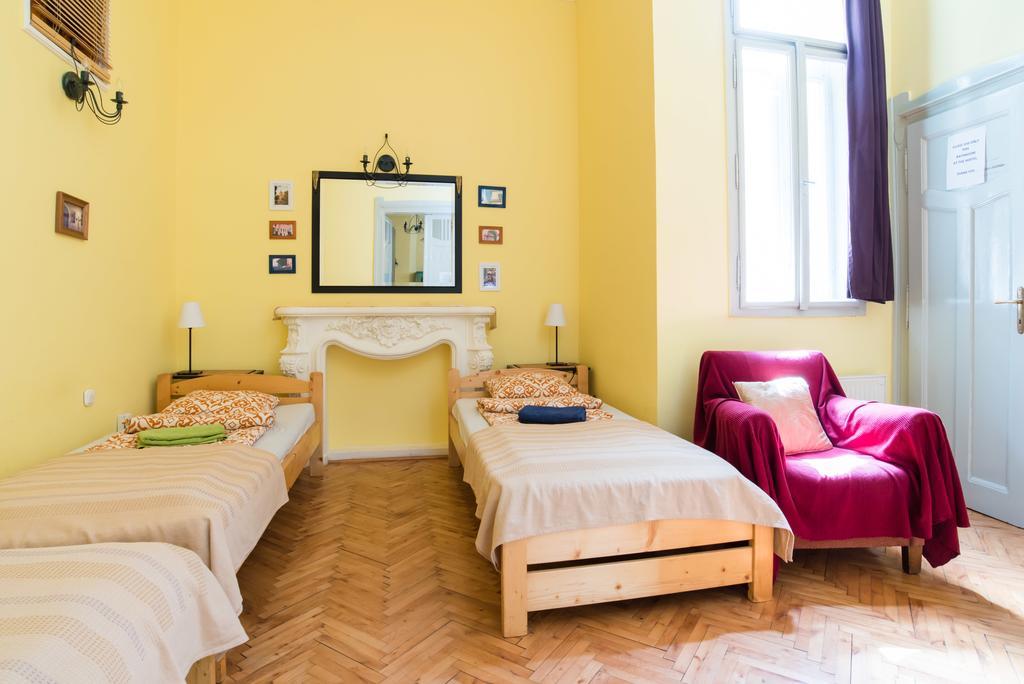 Downtown Oasis Hostel Budapest Luaran gambar